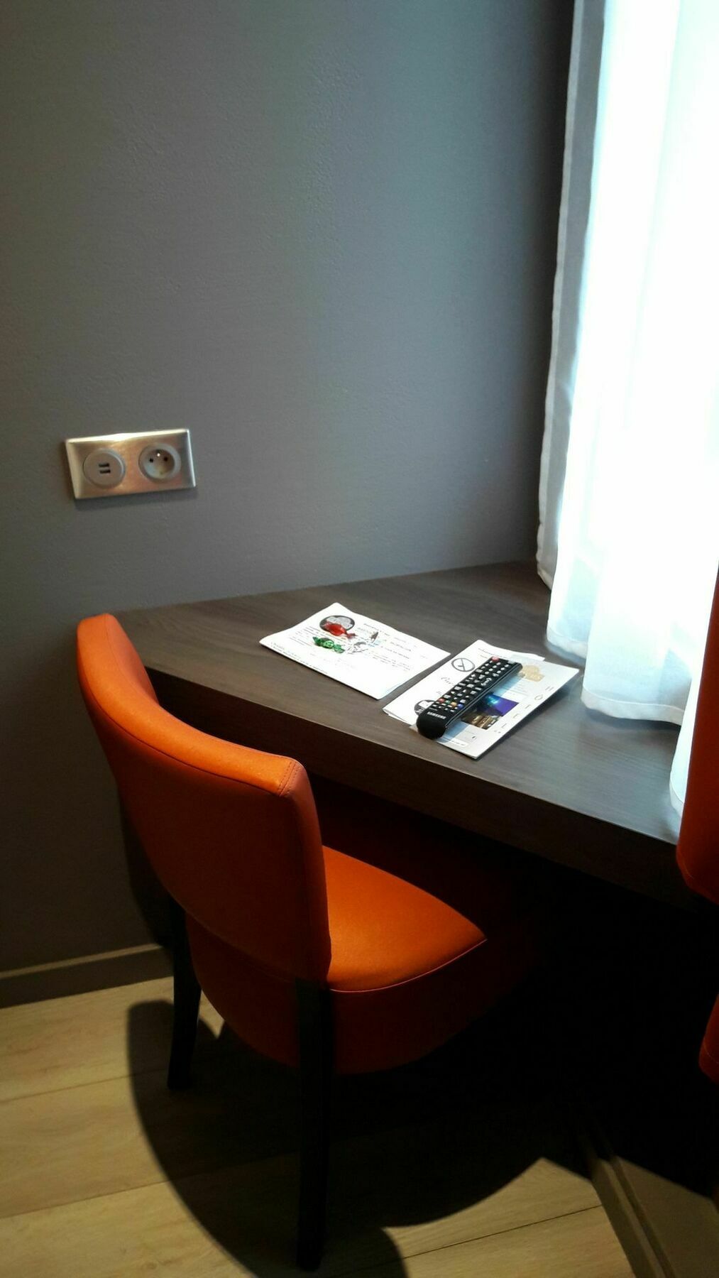 Hotel Crocus Caen Memorial Eksteriør billede